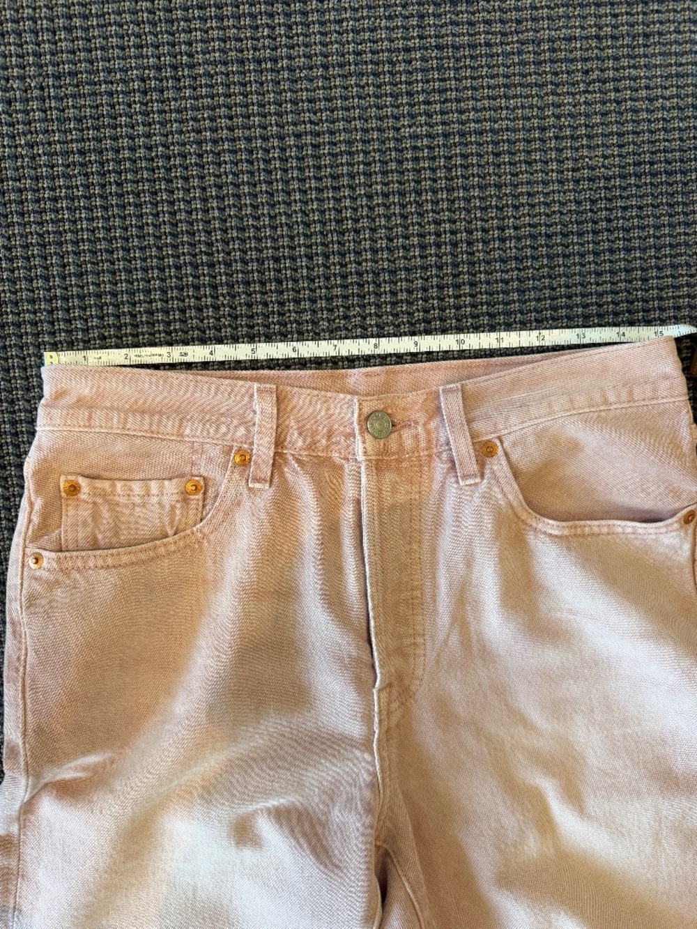 Scraped Pale Mauve Levi's 501 Size 28Wx30L - Picture 2 of 4